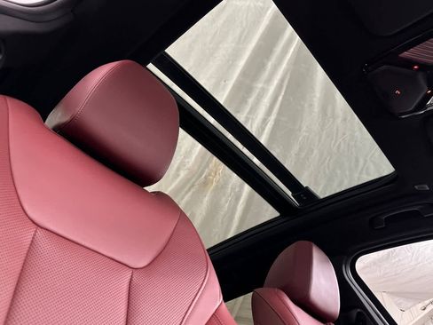 Used 2023 BMW X3 sDrive30i w/ M Sport Package image 17