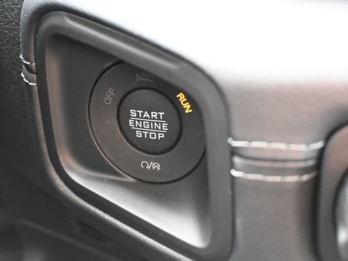 New 2026 Jeep Gladiator Mojave AWD/4WD image 13