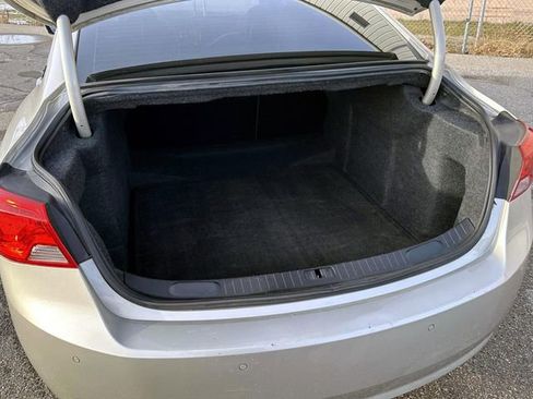 Used 2014 Chevrolet Impala LT w/ Convenience Package image 11
