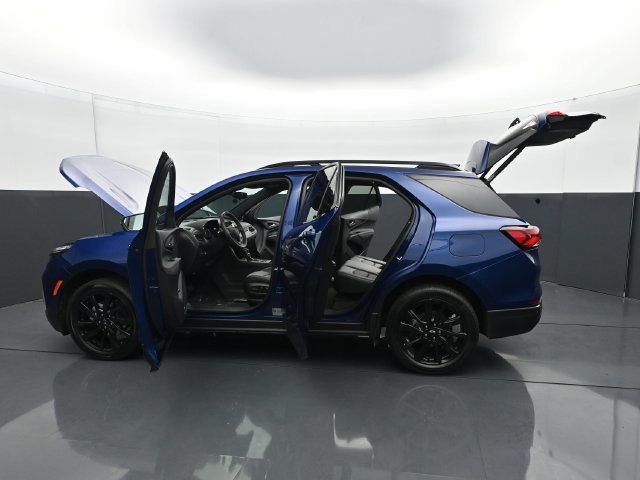 Used 2022 Chevrolet Equinox RS w/ RS Leather Package AWD/4WD image 31