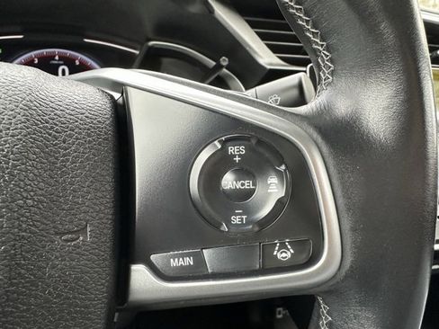 Used 2019 Honda Civic Sport image 17