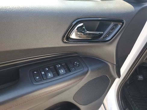 Used 2024 Dodge Durango GT RWD image 24