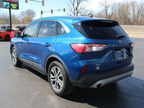 Used 2022 Ford Escape SEL image 5