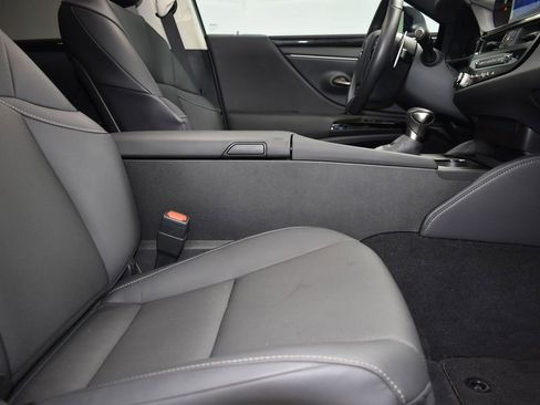 Used 2024 Lexus ES 350 image 25