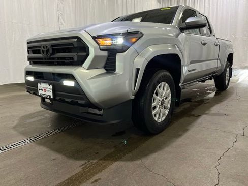 New 2026 Toyota Tacoma SR5 AWD/4WD image 22