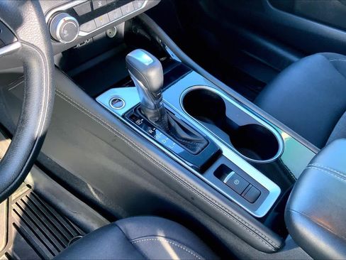 Used 2023 Nissan Altima 2.5 SV image 16