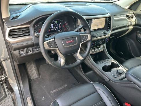 Certified 2023 GMC Acadia Denali FWD image 5