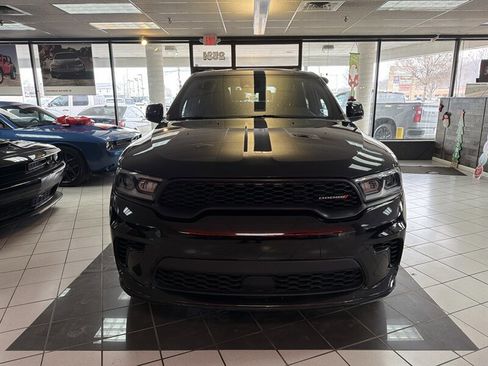 Used 2024 Dodge Durango GT image 3