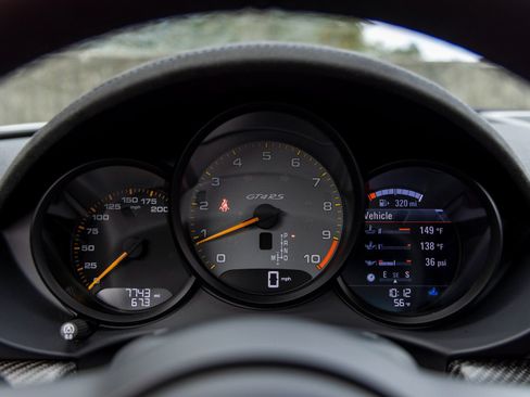 Certified 2023 Porsche 718 Cayman GT4 RS RWD image 42