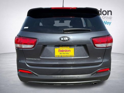 Used 2018 Kia Sorento LX AWD/4WD image 7