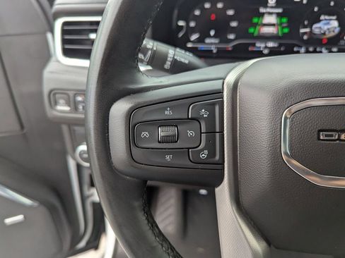 Certified 2023 GMC Yukon Denali image 28