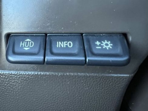 Used 2020 GMC Sierra 2500 SLT w/ SLT Premium Plus Package image 31