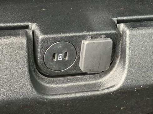 Used 2025 Ford F150 XLT w/ Equipment Group 301A Standard AWD/4WD image 16