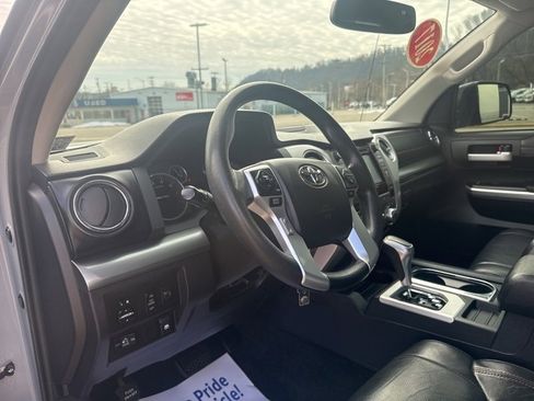 Used 2017 Toyota Tundra TRD Pro image 24