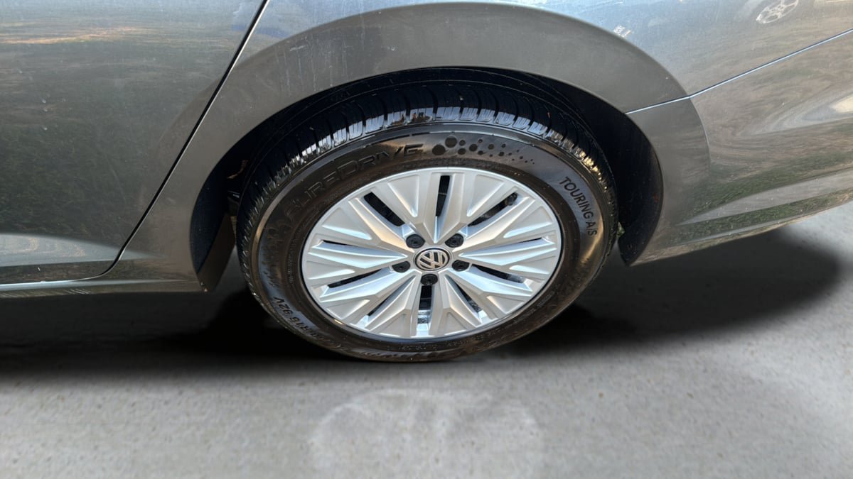 Used 2019 Volkswagen Jetta S w/ Driver Assistance Package FWD image 16