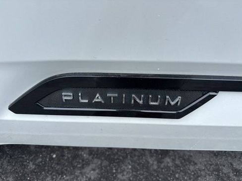 Used 2023 Toyota Tundra Platinum w/ Advanced Package image 10