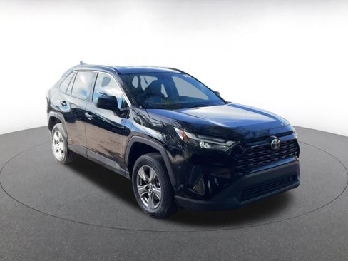 Used 2025 Toyota RAV4 LE image 2
