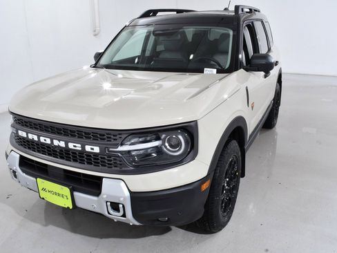 New 2025 Ford Bronco Sport Badlands w/ Badlands Tech Package image 2