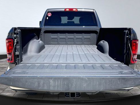 Certified 2026 RAM 2500 Big Horn AWD/4WD image 25
