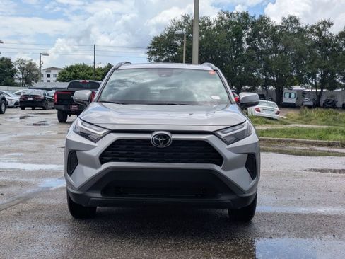 Used 2025 Toyota RAV4 XLE w/ Convenience Package FWD image 2