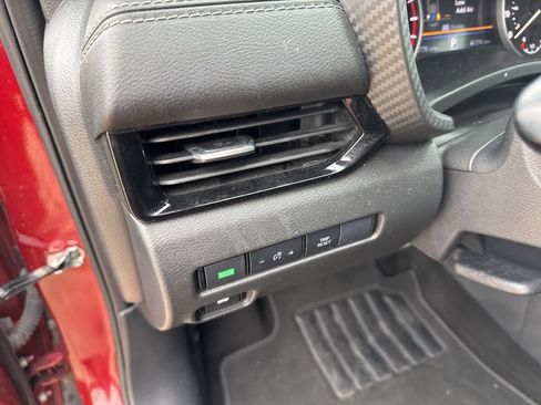 Certified 2024 Nissan Sentra SV image 12