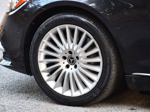 Used 2018 Mercedes-Benz S 560 4MATIC Sedan image 8