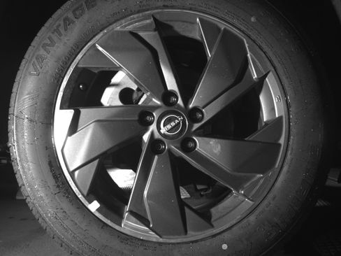 Used 2025 Nissan Rogue SV image 15