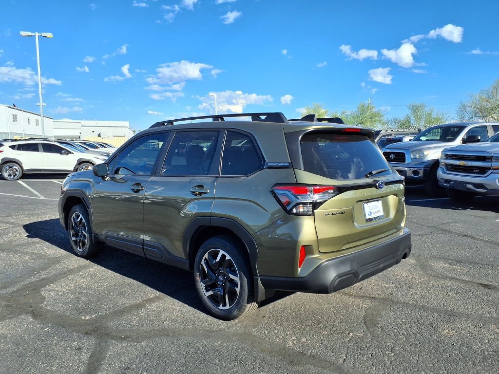 New 2026 Subaru Forester Touring AWD/4WD image 11
