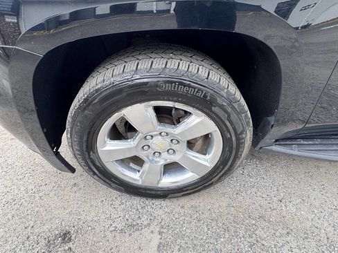 Used 2018 Chevrolet Suburban LT image 72