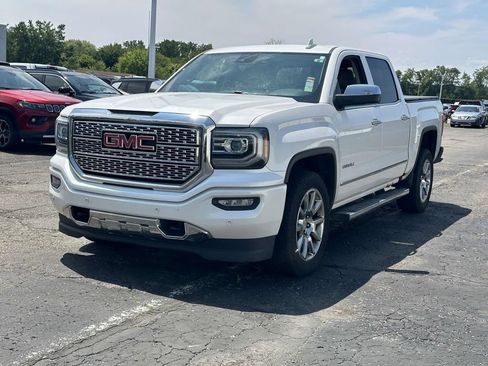 Used 2018 GMC Sierra 1500 Denali AWD/4WD image 7