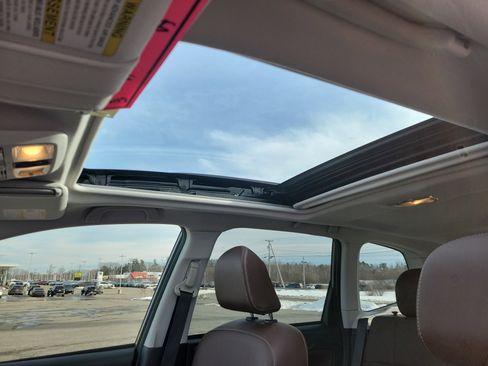 Used 2018 Subaru Forester 2.5i Touring image 28