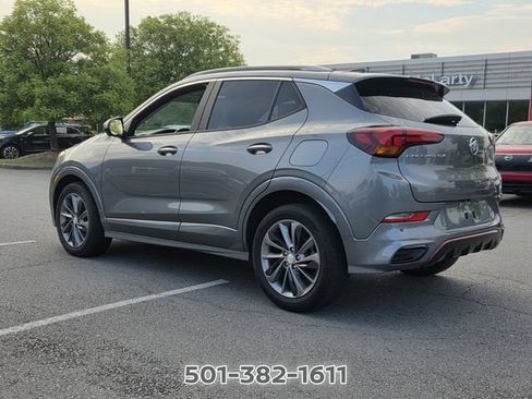 Used 2021 Buick Encore GX Select w/ Advanced Technology Package FWD image 3