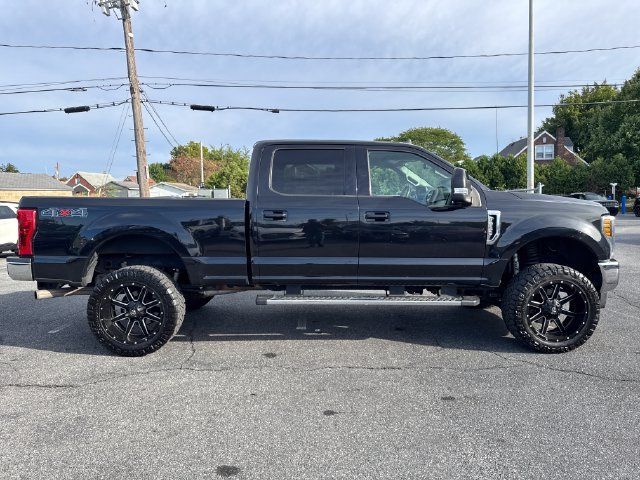 Used 2019 Ford F250 Lariat w/ Lariat Value Package AWD/4WD image 7