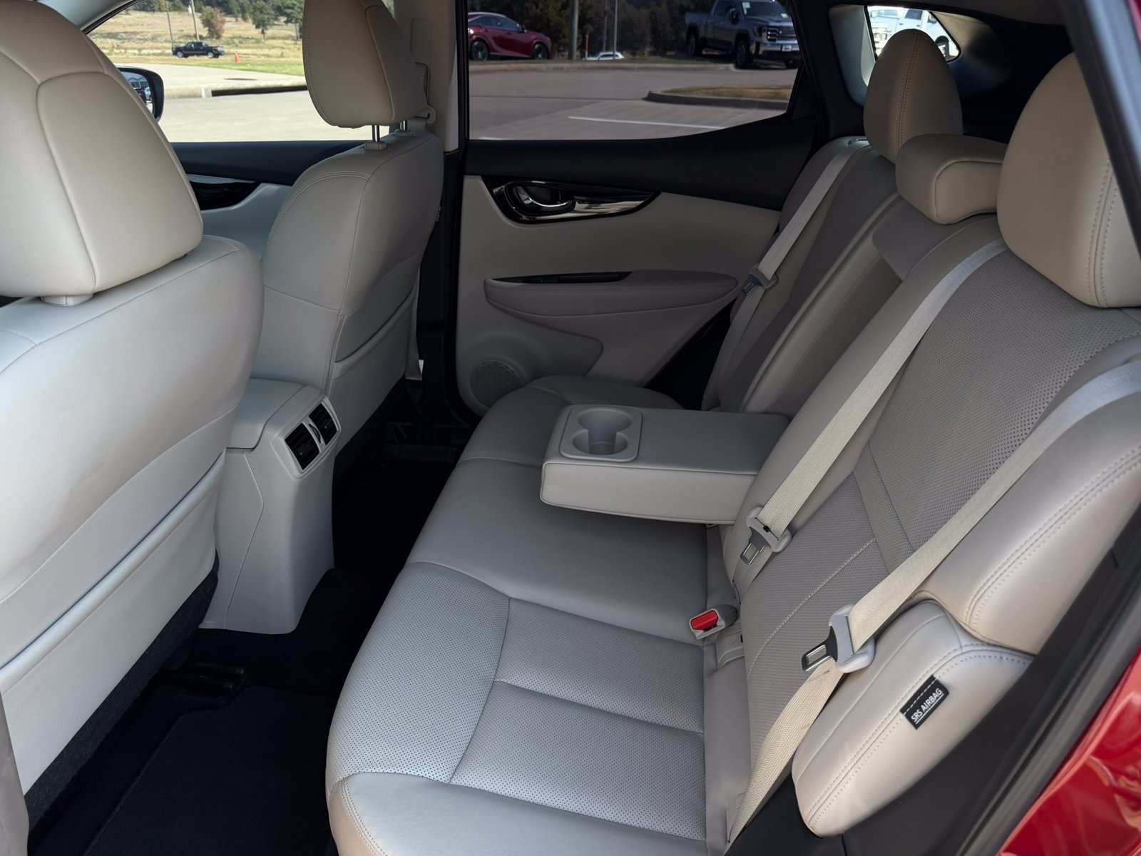 Used 2022 Nissan Rogue Sport SL w/ Premium Package FWD image 26