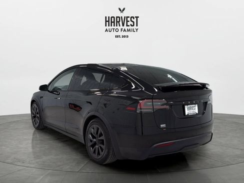 Used 2024 Tesla Model X AWD/4WD image 4