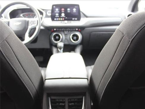 Used 2023 Chevrolet Blazer LT w/ Convenience Package image 27