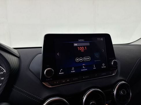 Used 2021 Nissan Sentra SV image 6