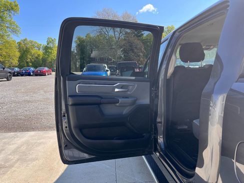 Used 2019 RAM 1500 Big Horn AWD/4WD image 15