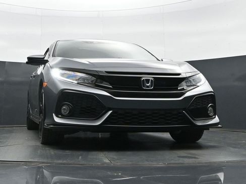 Used 2018 Honda Civic Sport Touring image 32