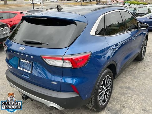 Used 2022 Ford Escape Titanium w/ Titanium Premium Package FWD image 89