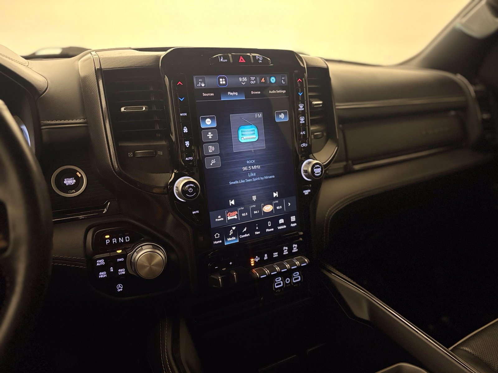 Used 2023 RAM 1500 Limited AWD/4WD image 15