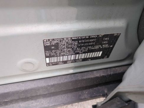 Used 2023 Toyota RAV4 XLE w/ XLE Grade Weather Package AWD/4WD image 10