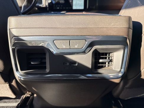 Used 2023 GMC Sierra 1500 Denali image 13