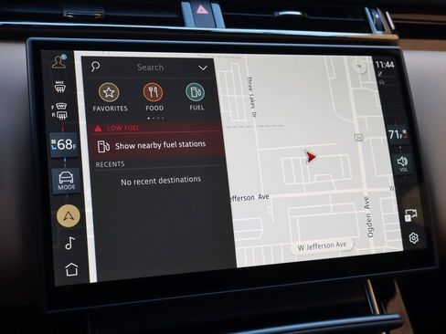 Used 2025 Land Rover Range Rover Velar Dynamic HSE image 23