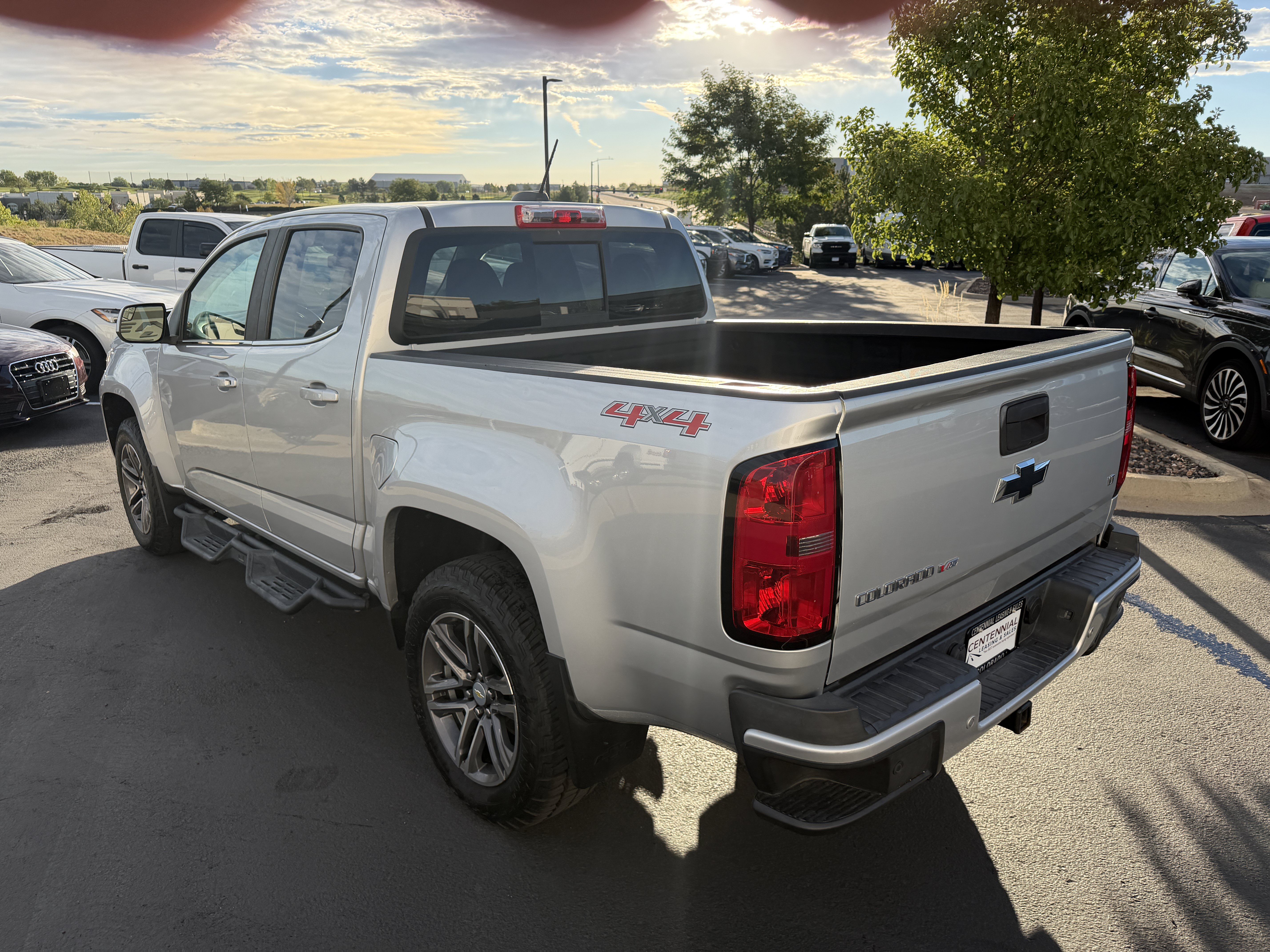 Used 2019 Chevrolet Colorado LT w/ LT Convenience Package AWD/4WD image 5