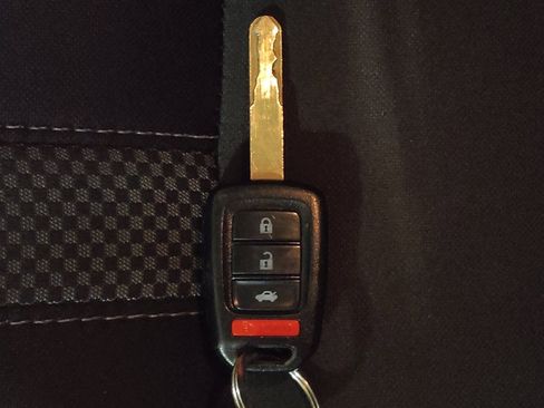 Used 2021 Honda Civic LX image 32