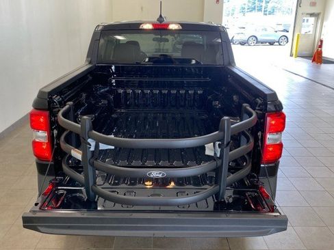 New 2025 Ford Maverick XLT w/ XLT Luxury Package image 8