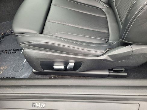 Used 2023 BMW 230i Coupe w/ Premium Package RWD image 22
