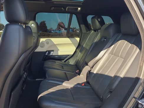 Used 2016 Land Rover Range Rover Supercharged AWD/4WD image 5