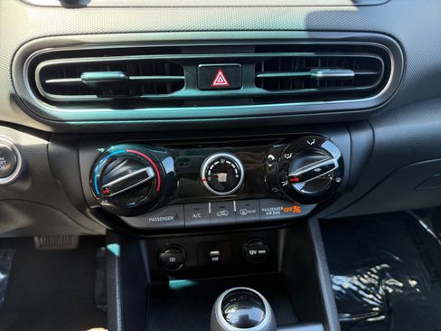 Used 2023 Hyundai Kona SEL FWD image 13